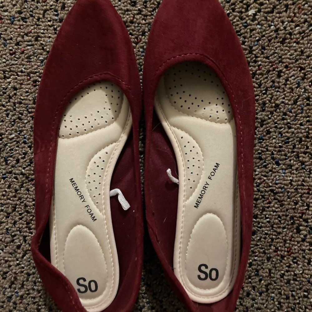 SO dress flats